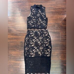 H&M lace skirt set